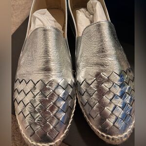Bottega Veneta Gala Metallic Leather Espadrilles in Silver Never Worn Sz 36